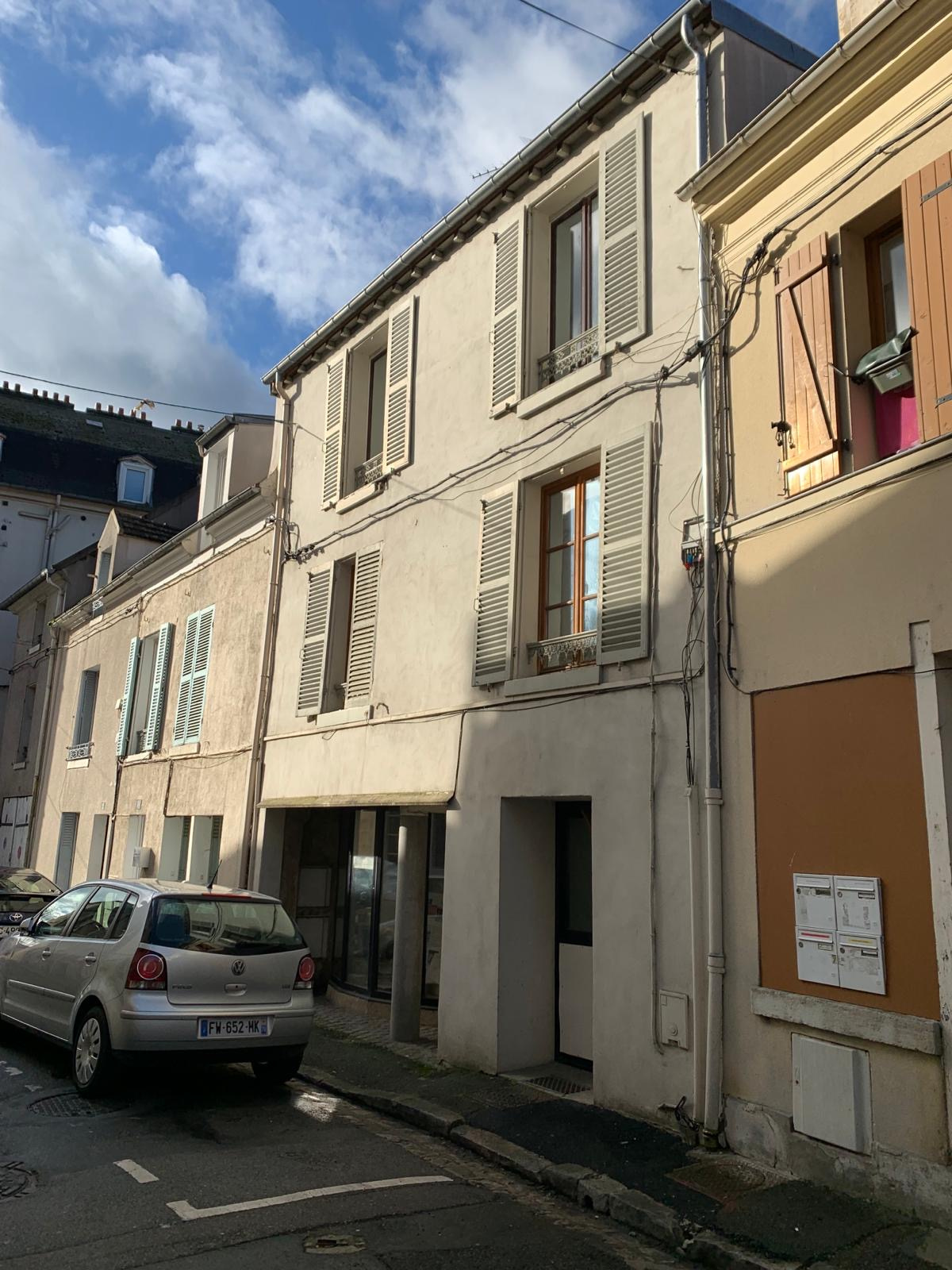 Immeuble  - 180m² - MEULAN EN YVELINES