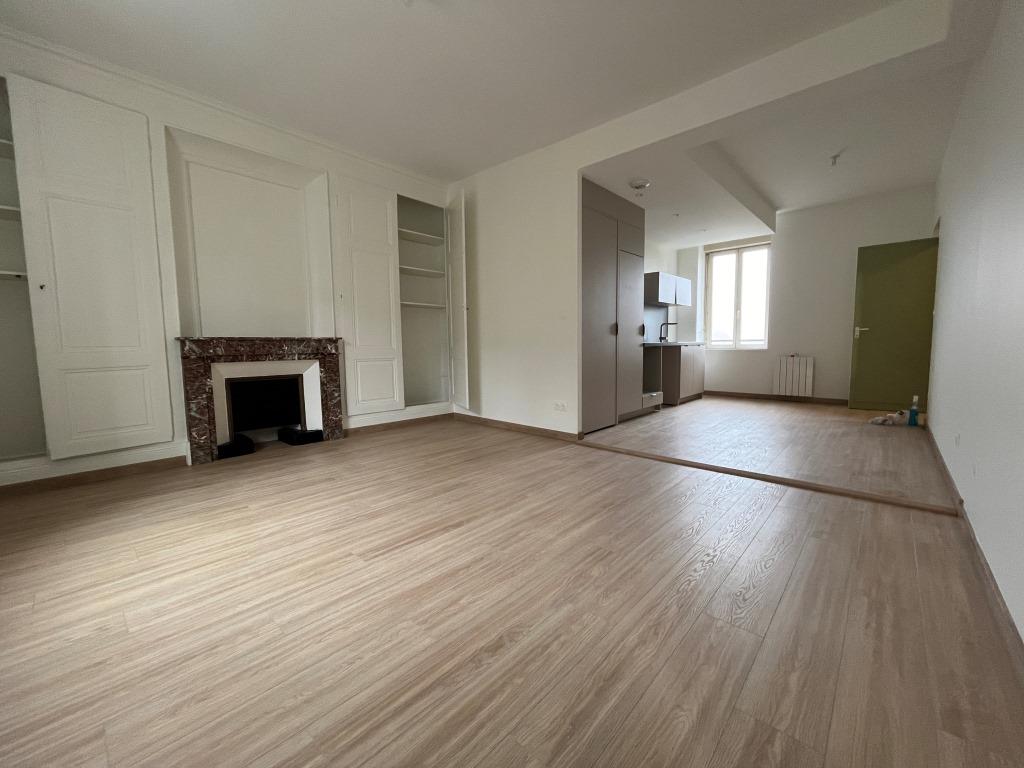 Appartement 3 pièces - 75m²