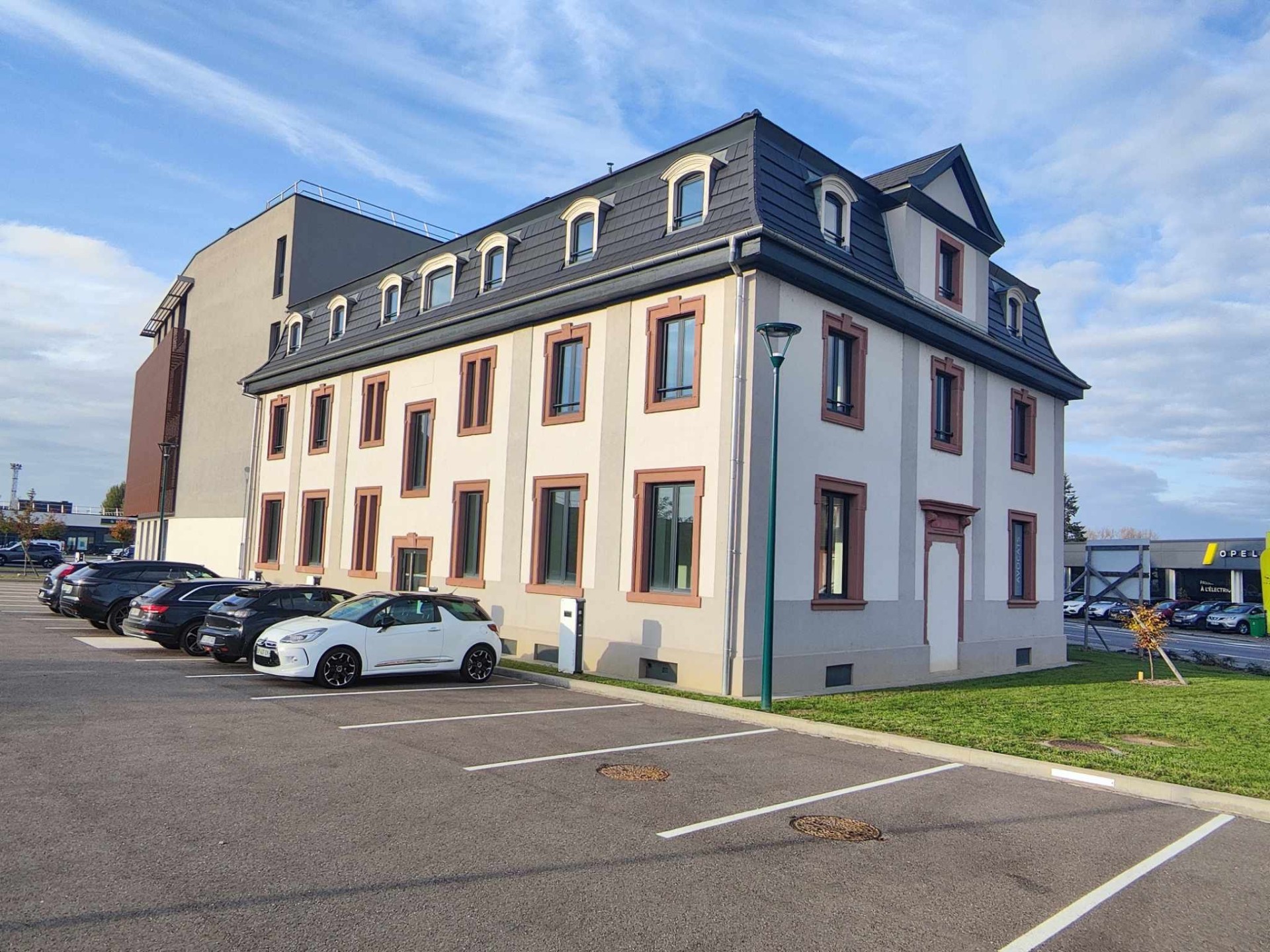 Local Professionnel  - 44m² - ST LOUIS