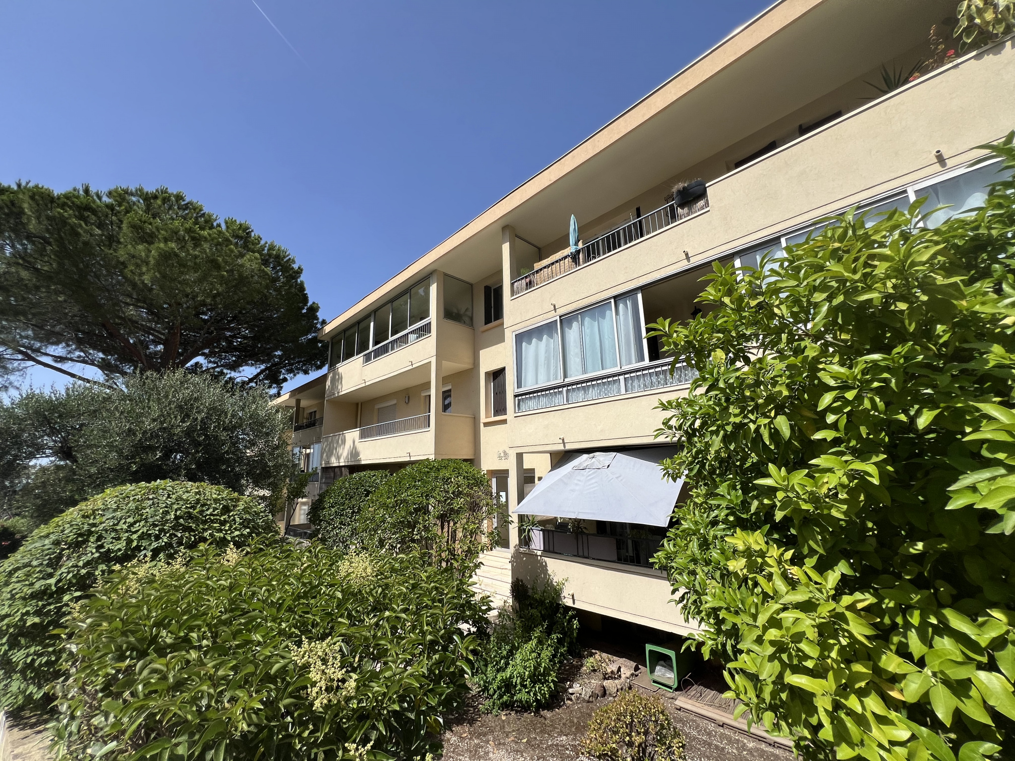 Appartement 3 pièces - 66m² - TOULON