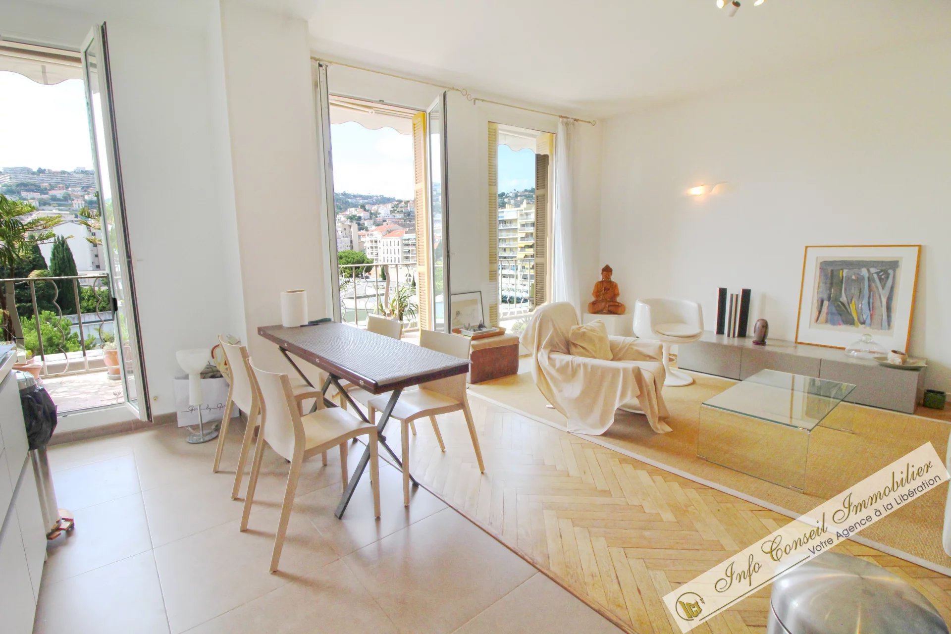 Appartement 3 pièces - 86m² - NICE