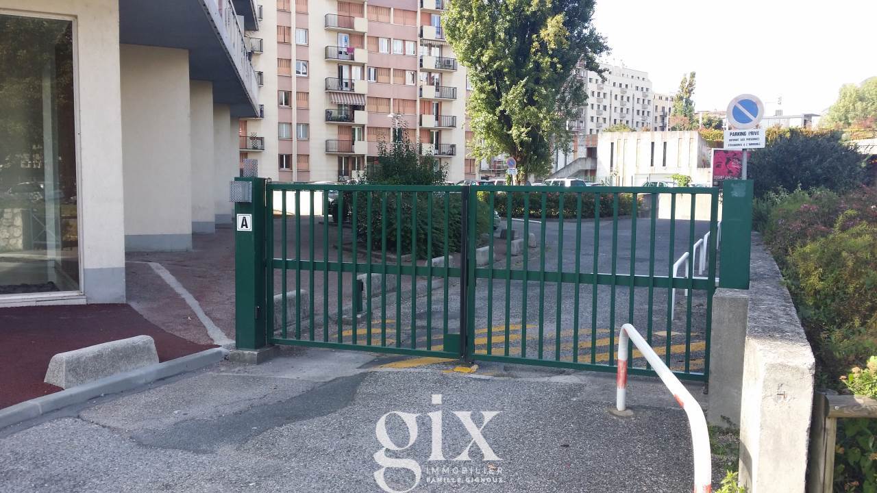 Parking  - GRENOBLE