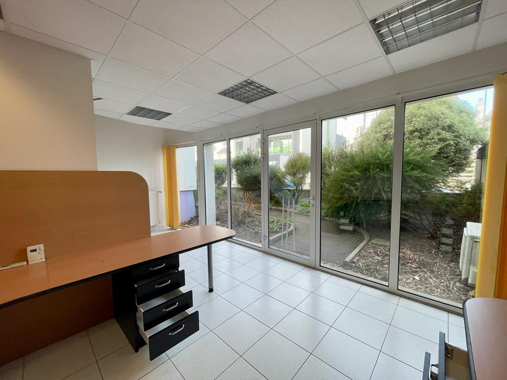 Local Professionnel  - 139m²