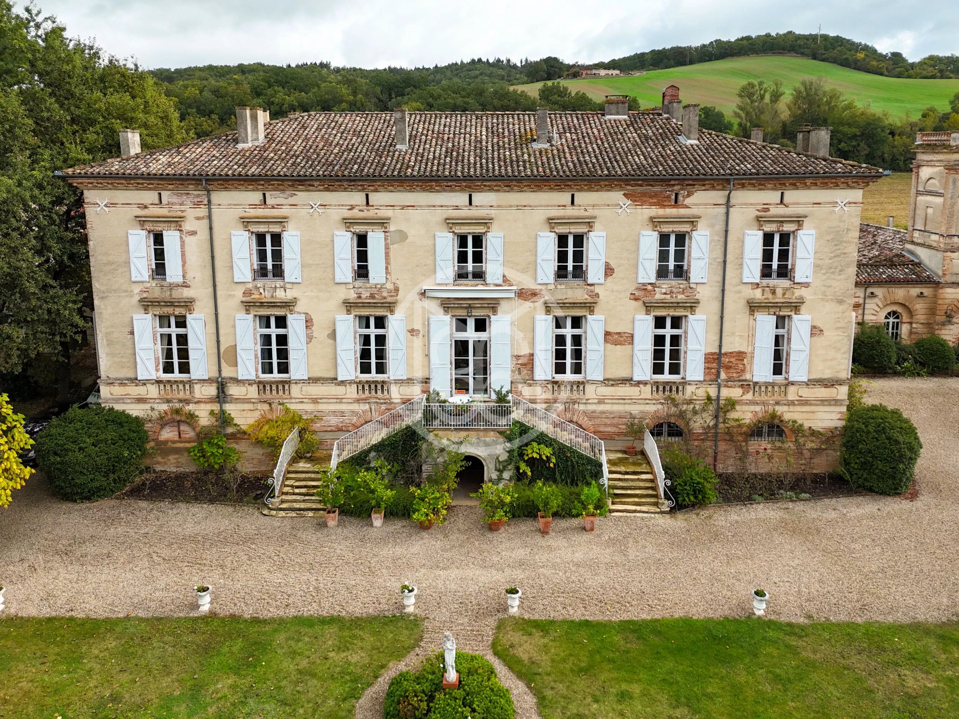 Maison 20 pièces - 1 060m² - MONTASTRUC LA CONSEILLERE