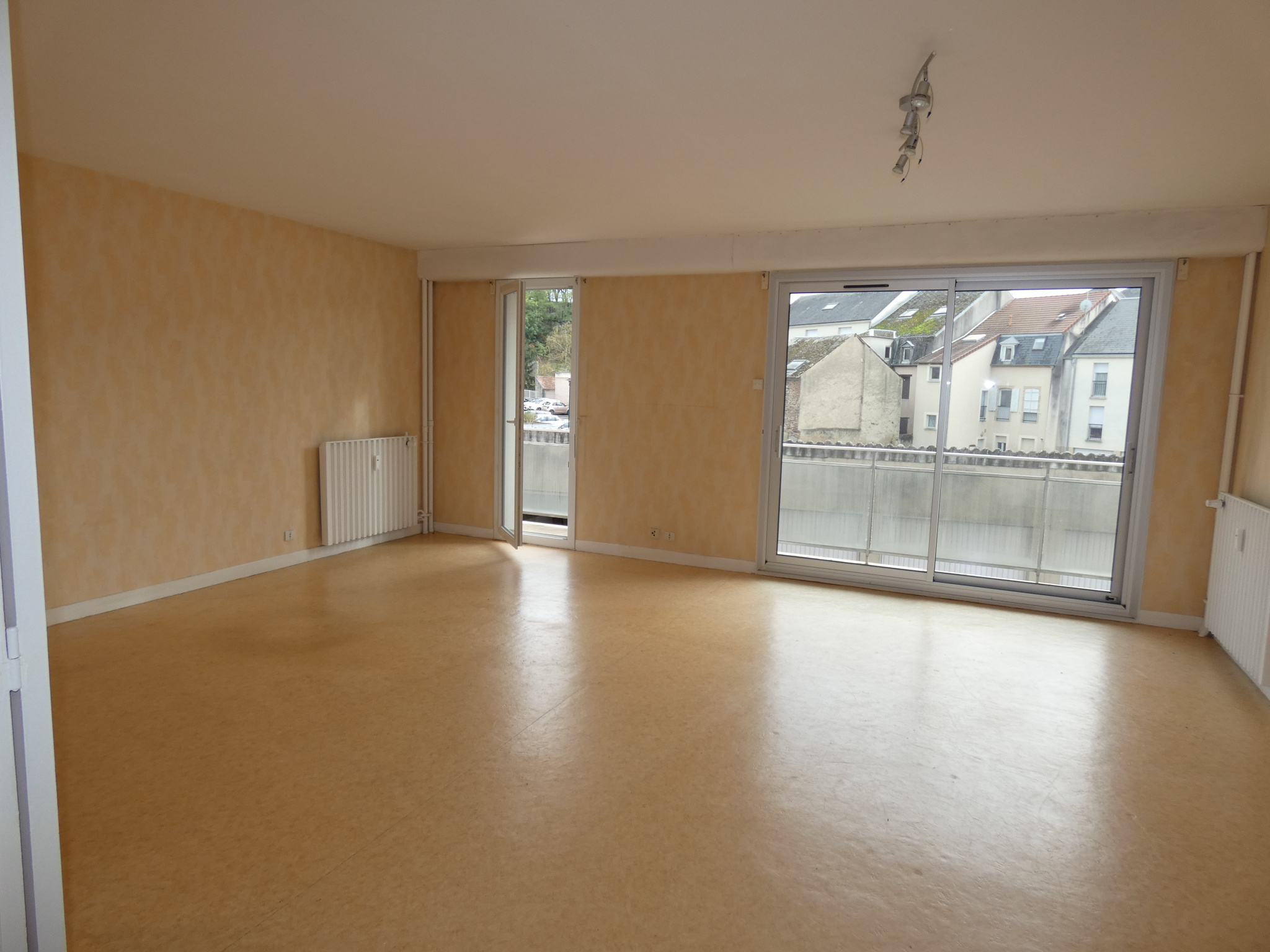 Appartement 4 pièces - 74m² - MONTLUCON