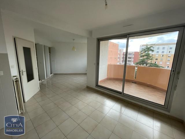 Appartement 1 pièce - 34m² - CARPENTRAS