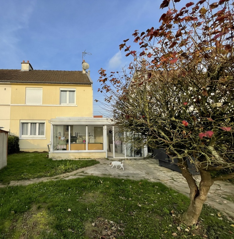 Maison 4 pièces - 82m² - CHARLY SUR MARNE