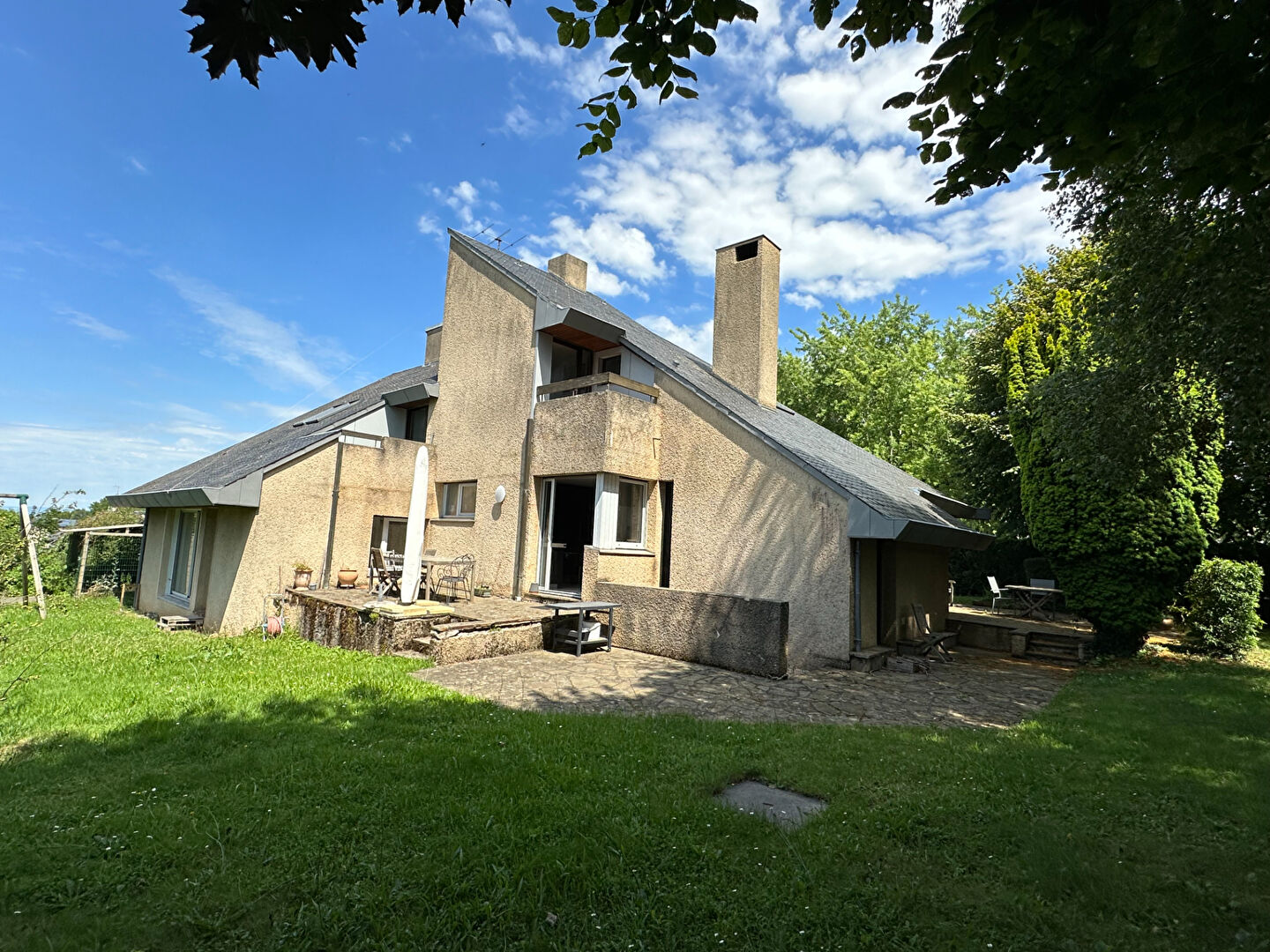 Maison 8 pièces - 220m²