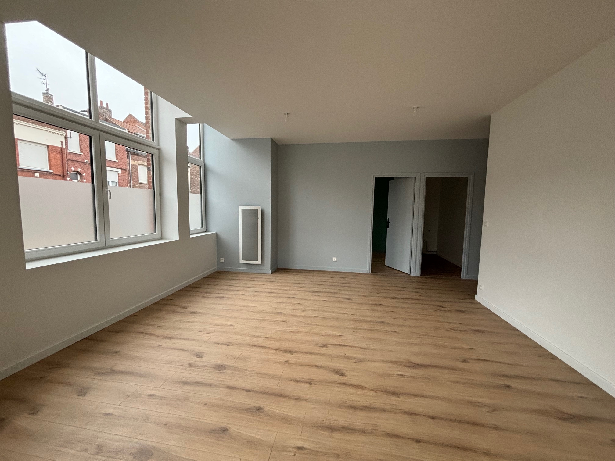 Appartement 2 pièces - 54m² - LA CHAPELLE D ARMENTIERES