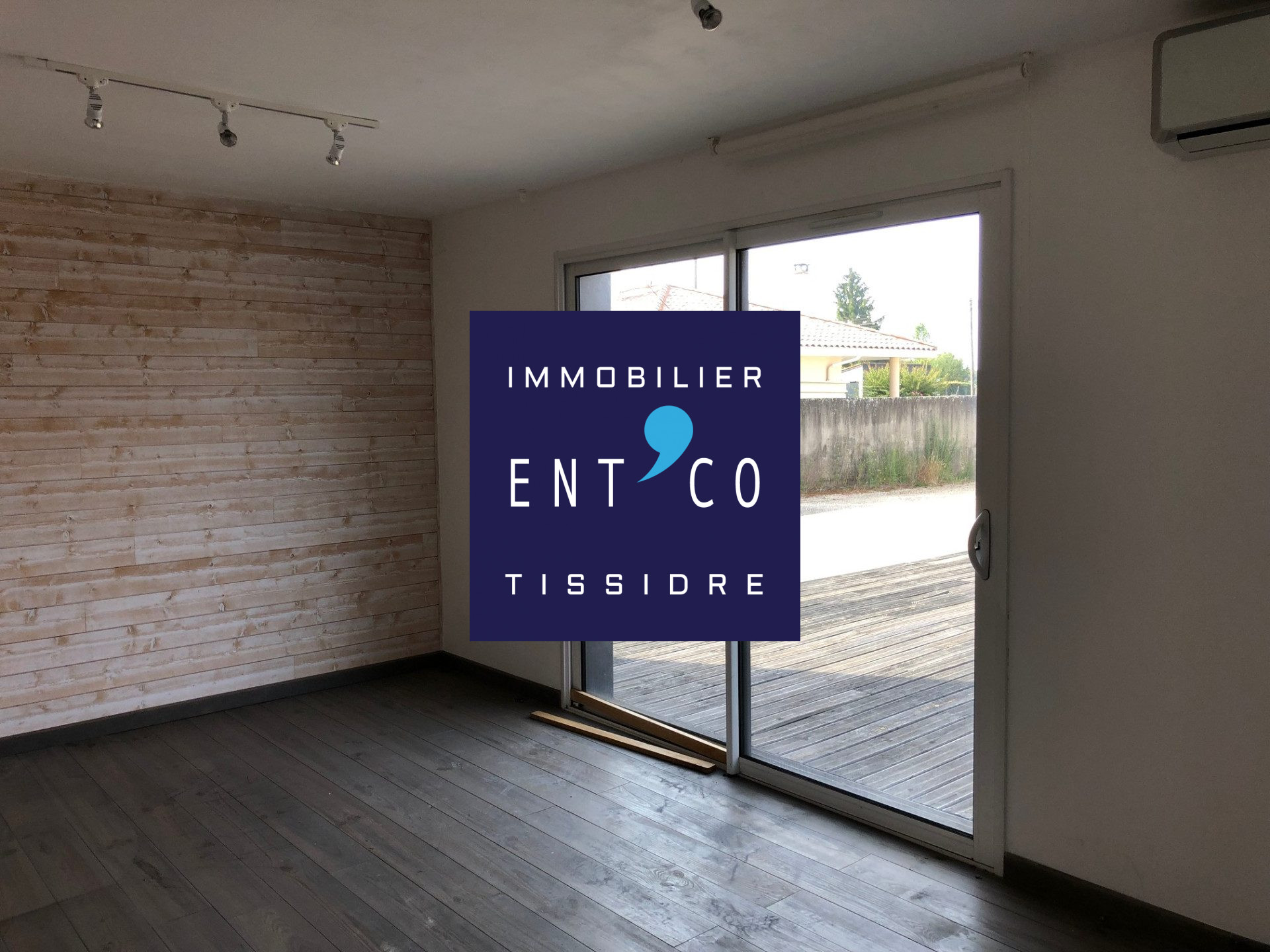 Local Professionnel  - 250m² - MARMANDE