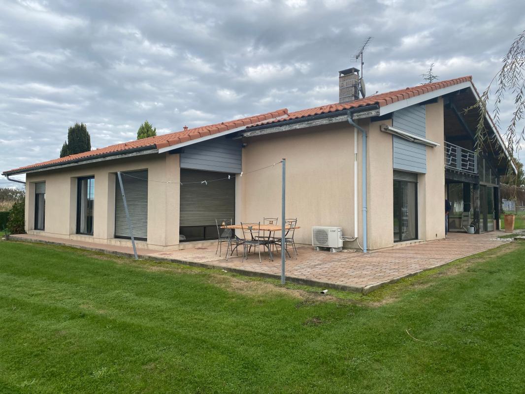 Maison 5 pièces - 180m² - LOURQUEN