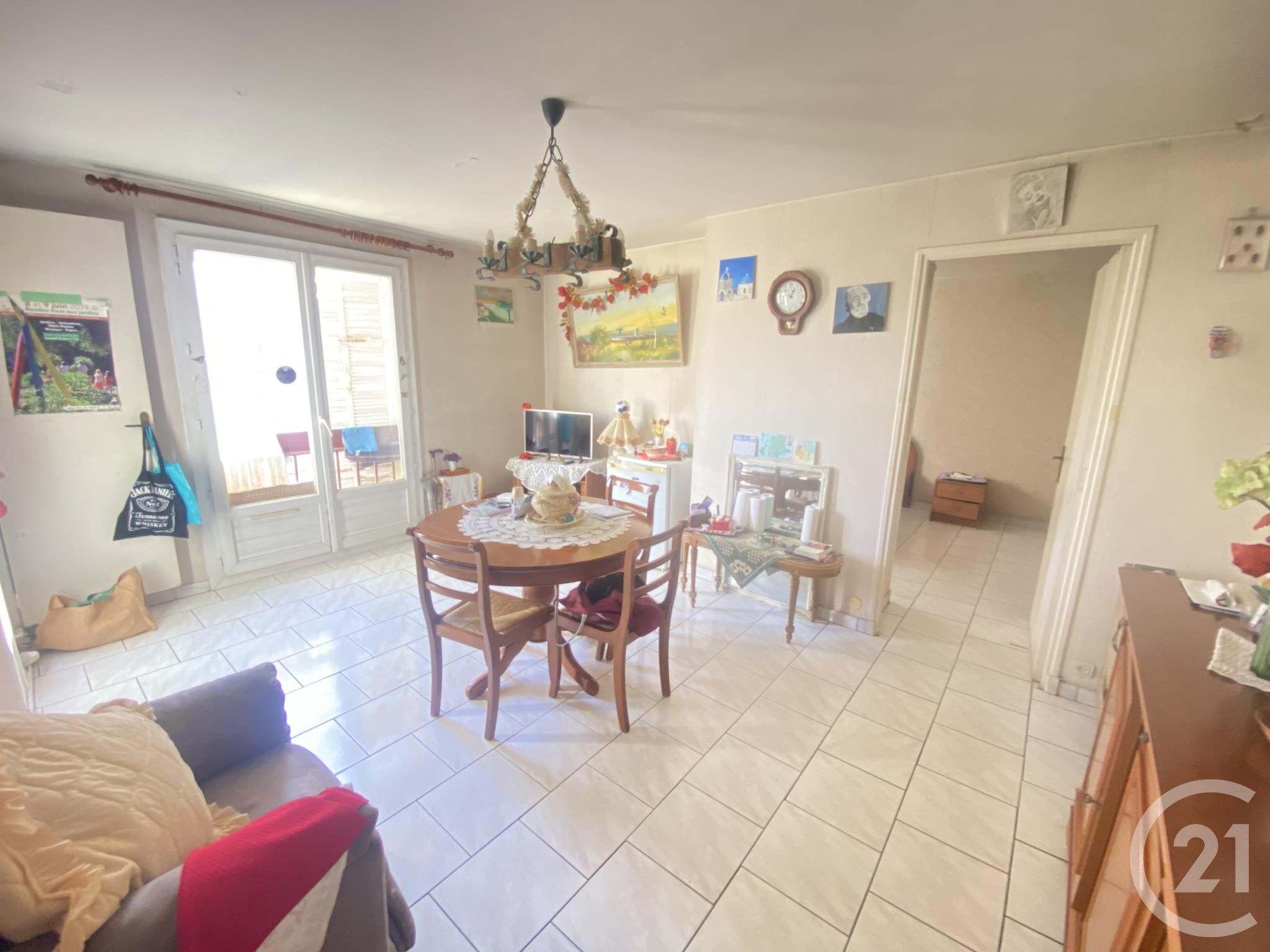 Appartement 2 pièces - 45m² - TOULON