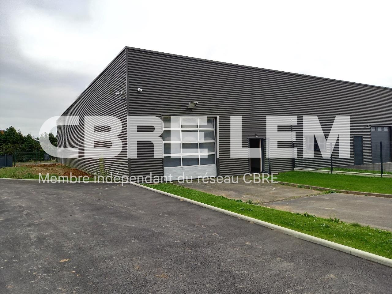 Local industriel  - 167m² - BRETTEVILLE L ORGUEILLEUSE