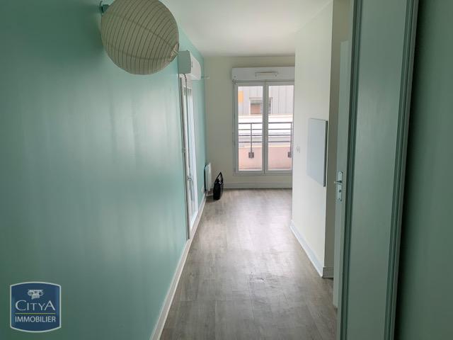 Appartement 1 pièce - 19m² - VILLEJUIF