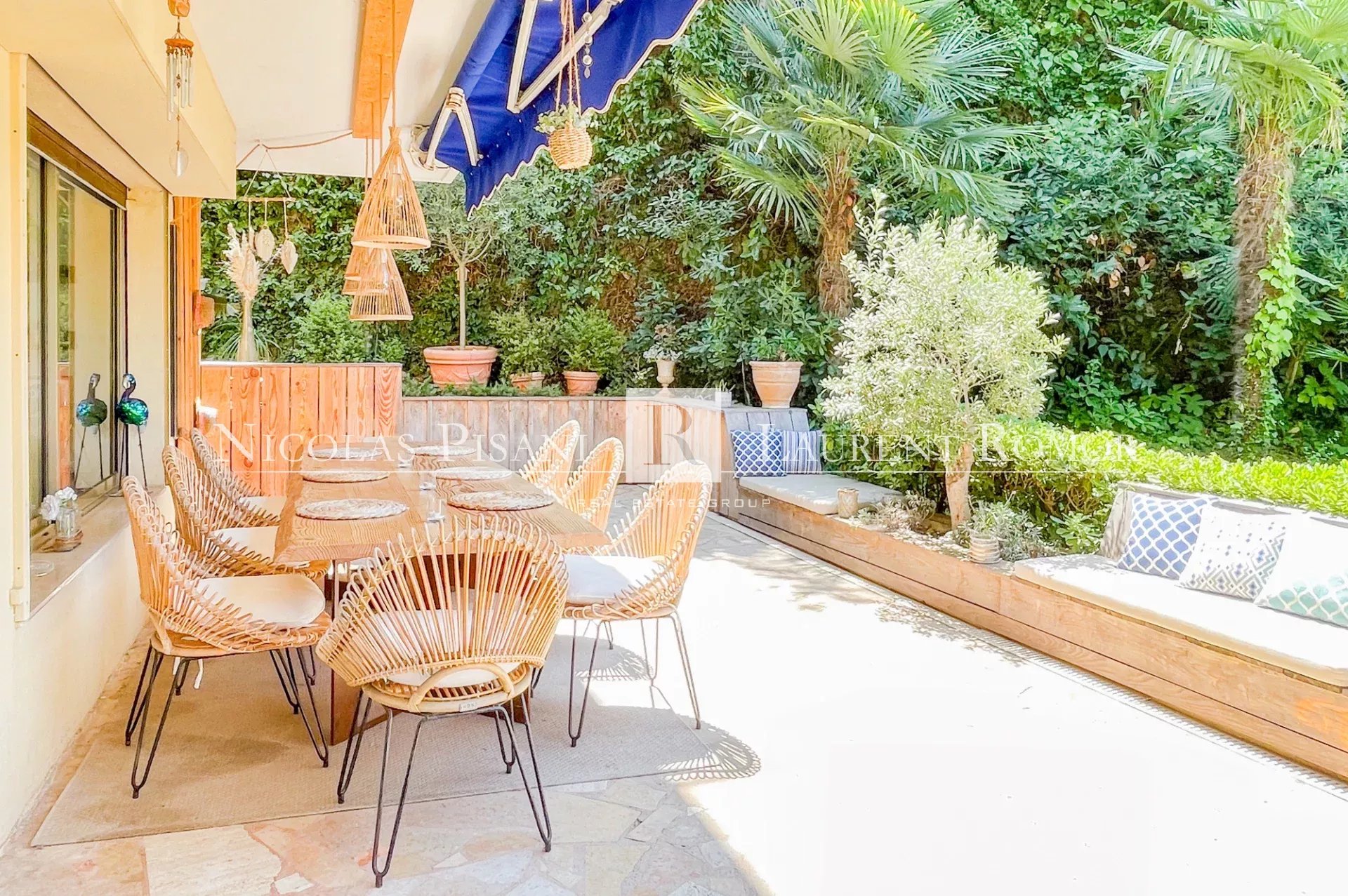 Appartement 3 pièces - 70m² - ST JEAN CAP FERRAT