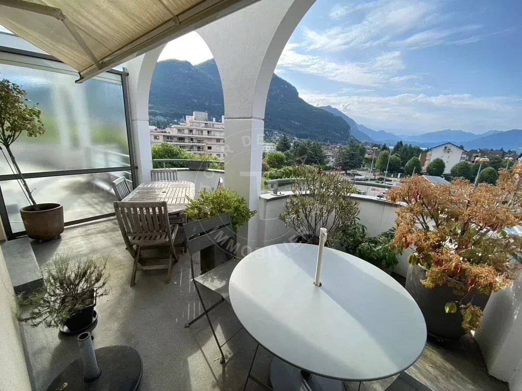 Appartement 2 pièces - 53m² - ANNECY LE VIEUX