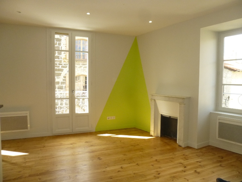 Appartement 3 pièces - 52m² - LE PUY EN VELAY