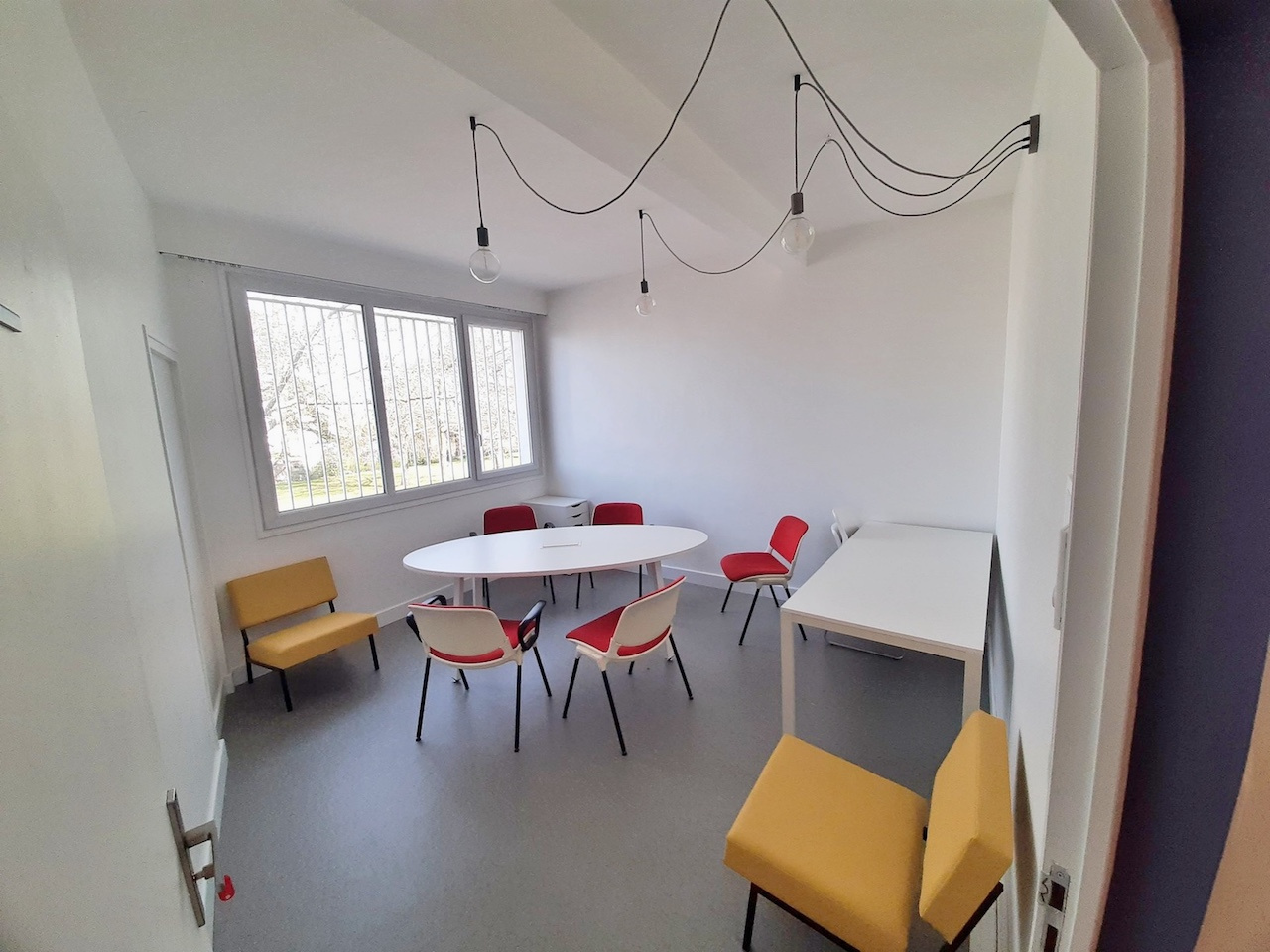 Local Professionnel  - 14m² - NANTES