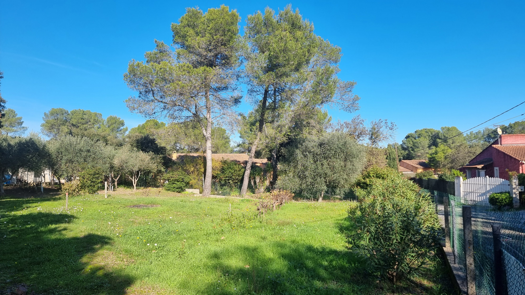 Terrain  - 457m² - PIERREFEU DU VAR