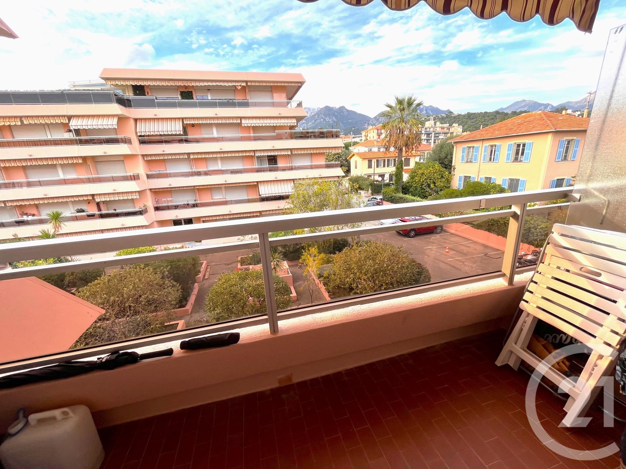 Appartement 1 pièce - 26m² - ROQUEBRUNE CAP MARTIN