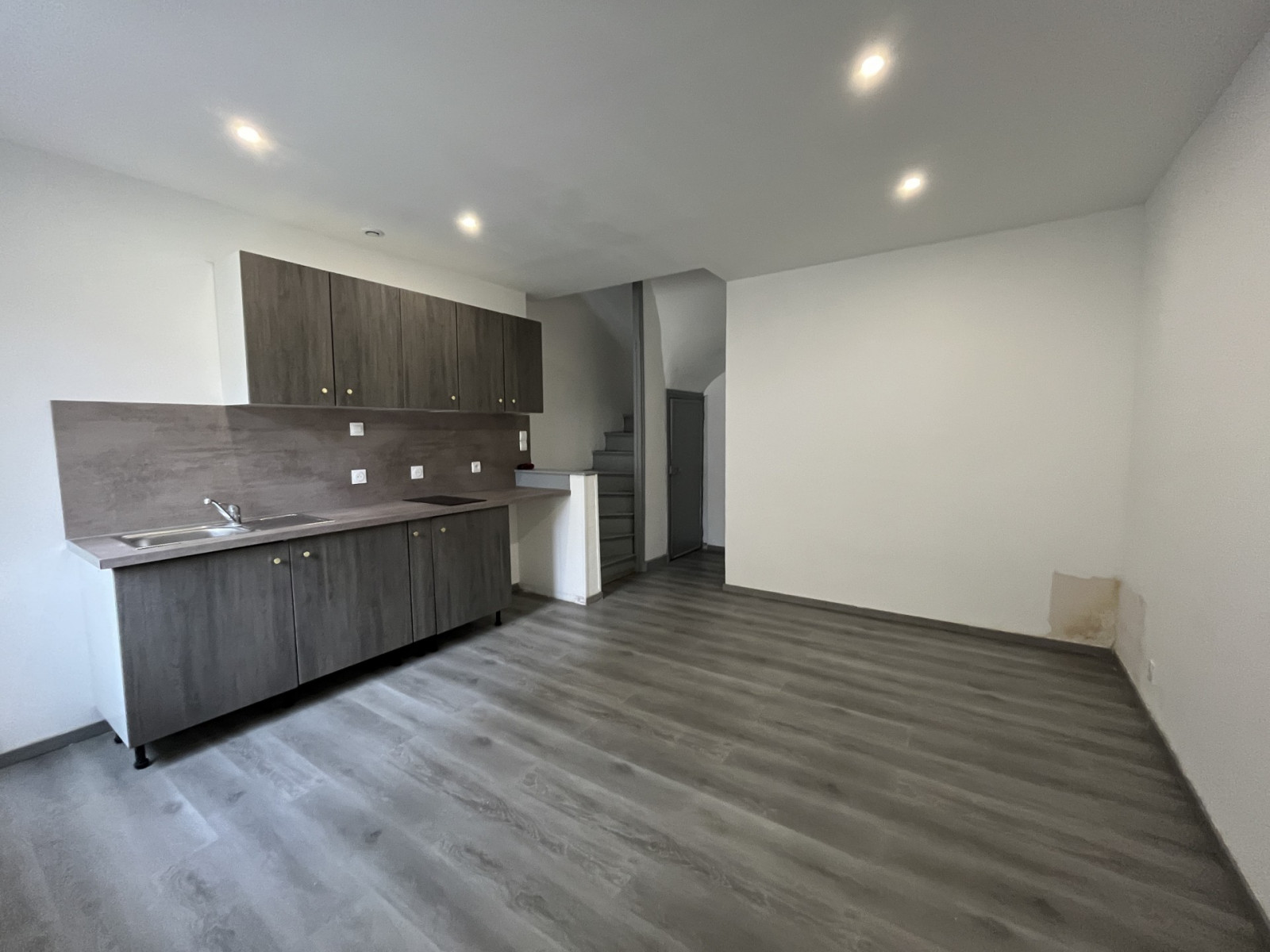 Maison 1 pièce - 32m² - ST QUENTIN