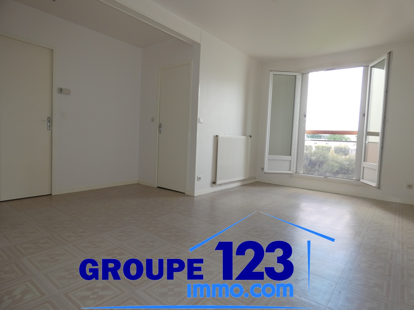 Appartement 1 pièce - 30m² - MIGENNES