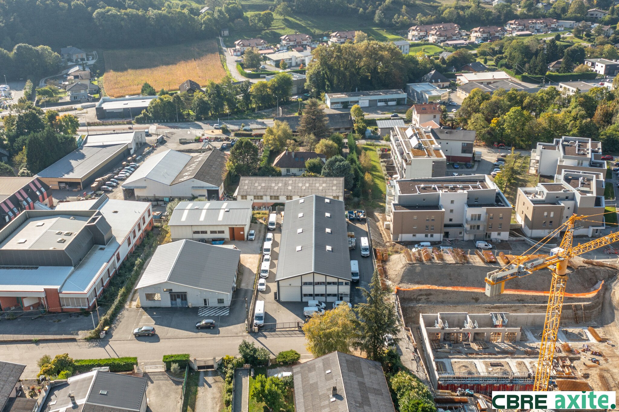 Local industriel  - 950m² - CHALLES LES EAUX