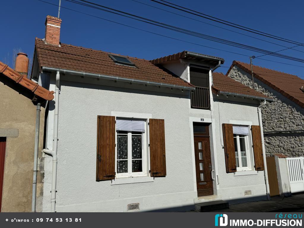 Maison 6 pièces - 87m² - ST AMAND MONTROND