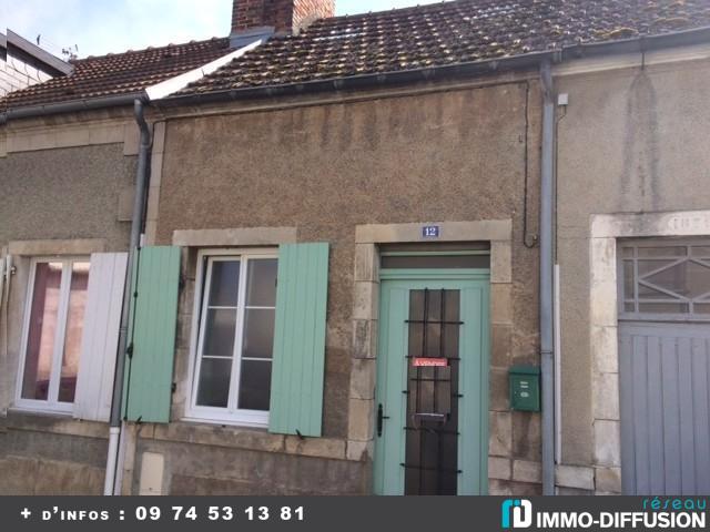 Maison 1 pièce - 27m² - CHARENTON DU CHER