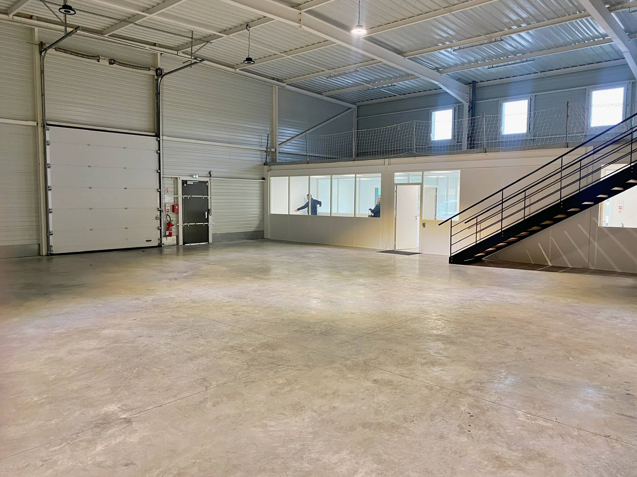 Local industriel  - 400m² - LES SORINIERES