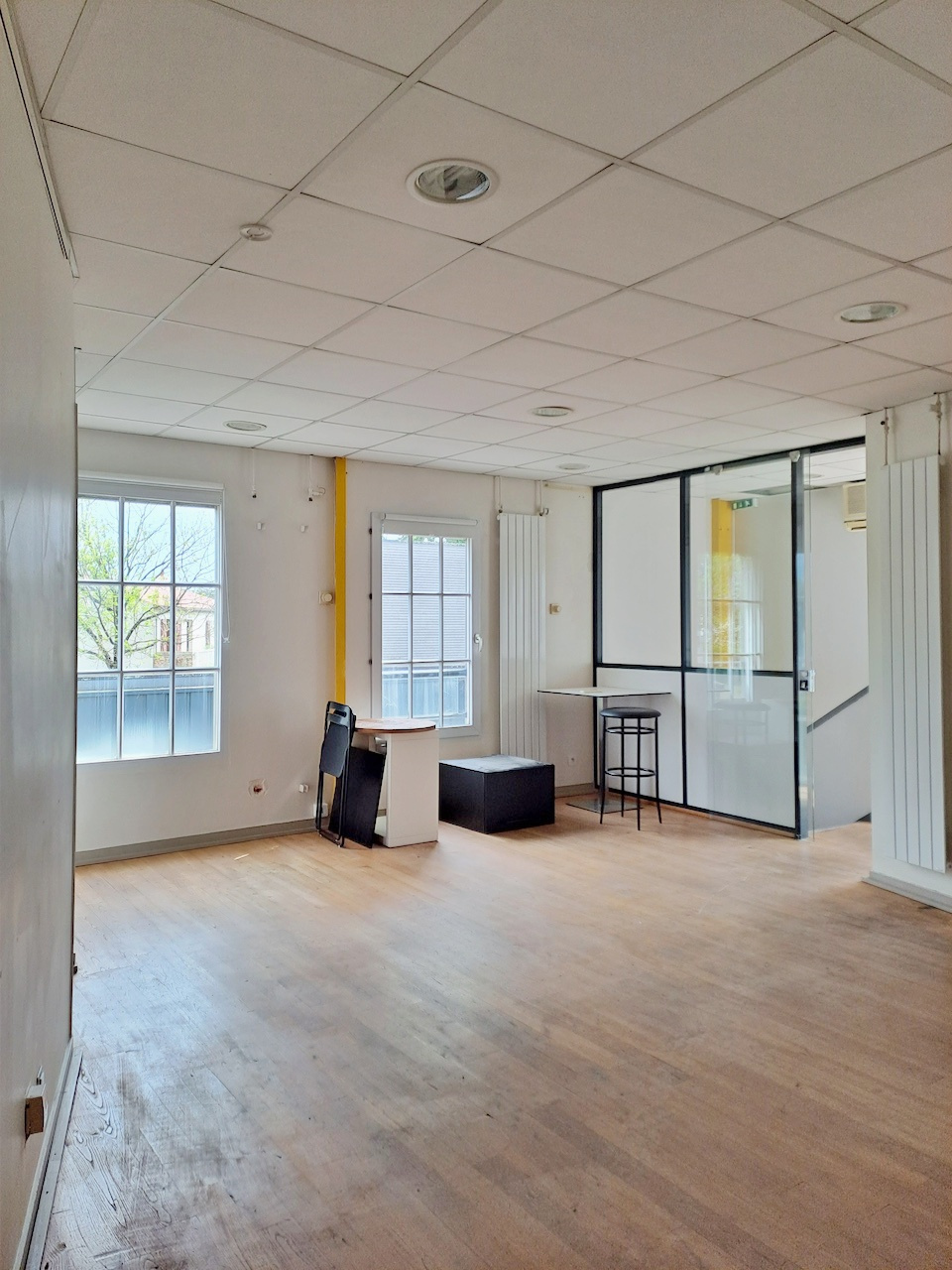 Local Professionnel  - 94m² - LES SORINIERES