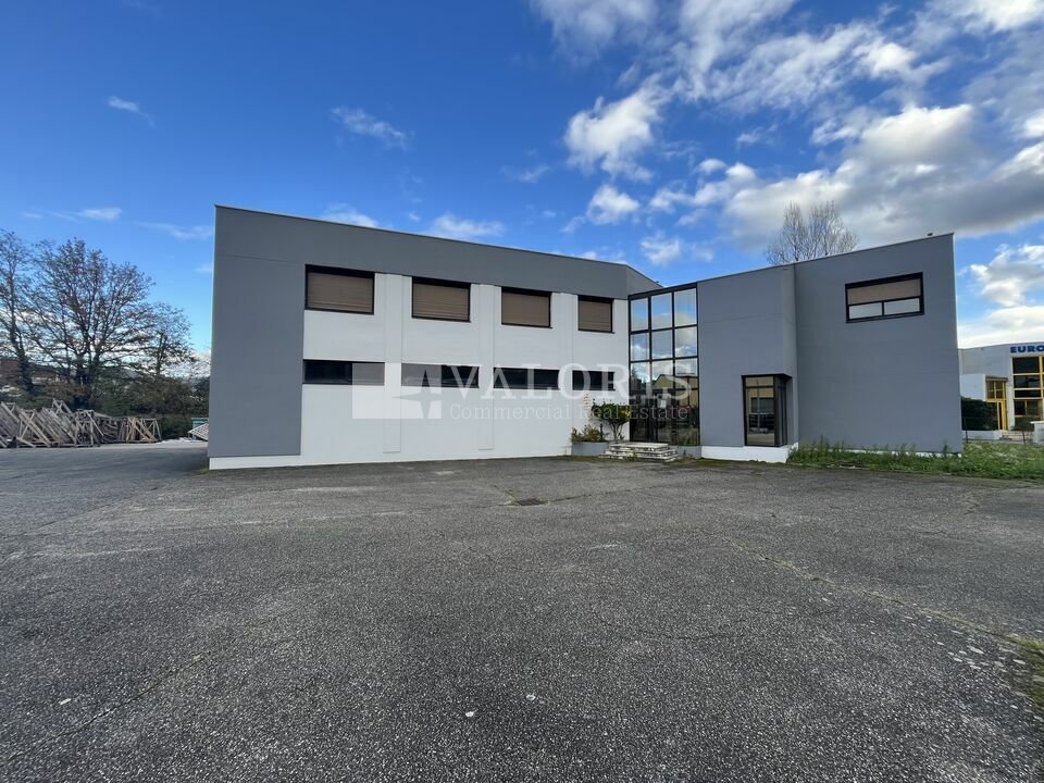 Local industriel  - 574m² - CHAPONOST