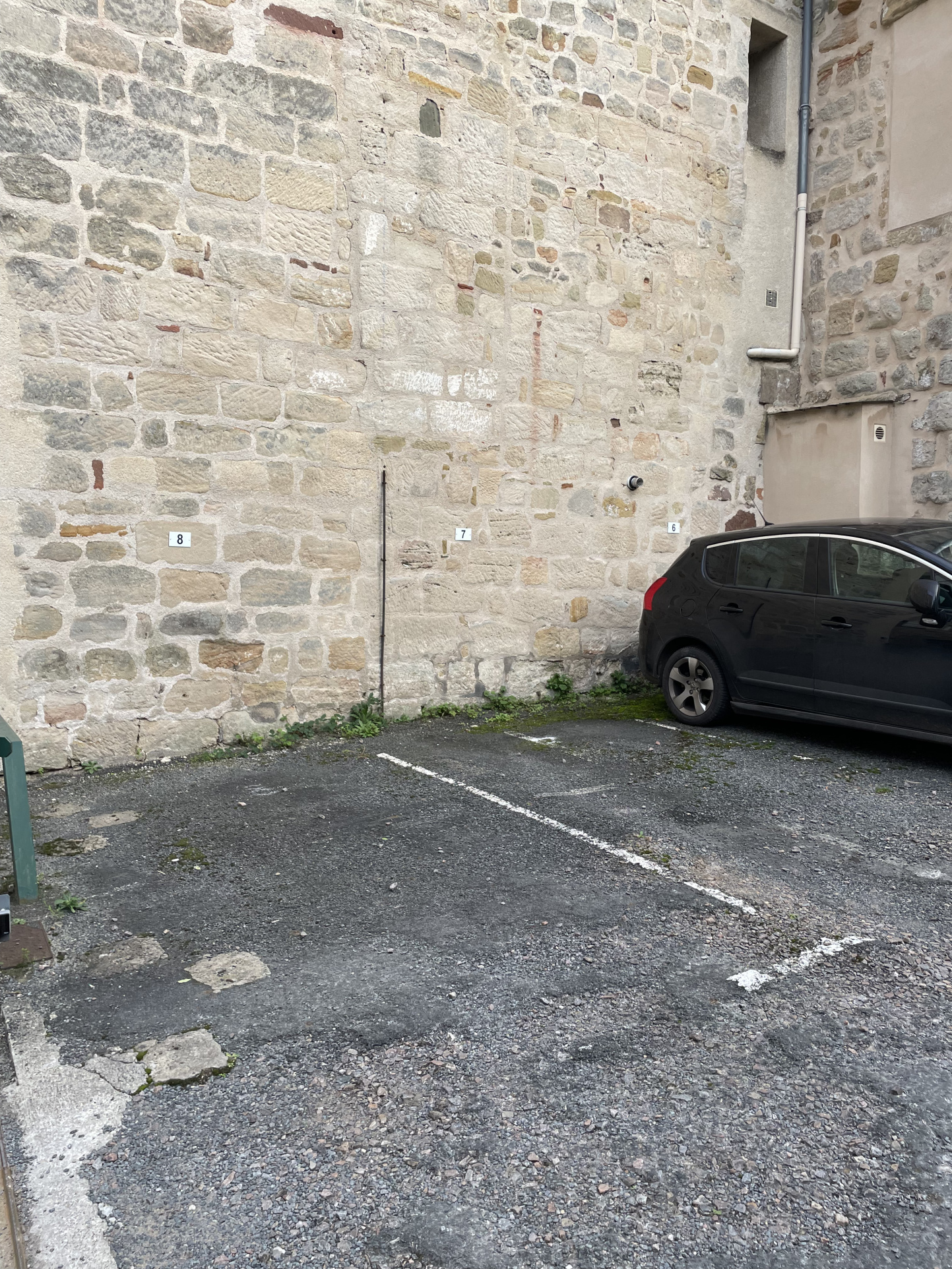 Parking  - BRIVE LA GAILLARDE