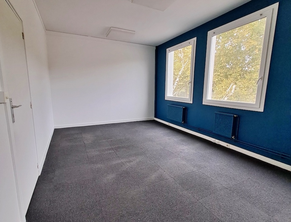 Local Professionnel  - 31m² - NANTES