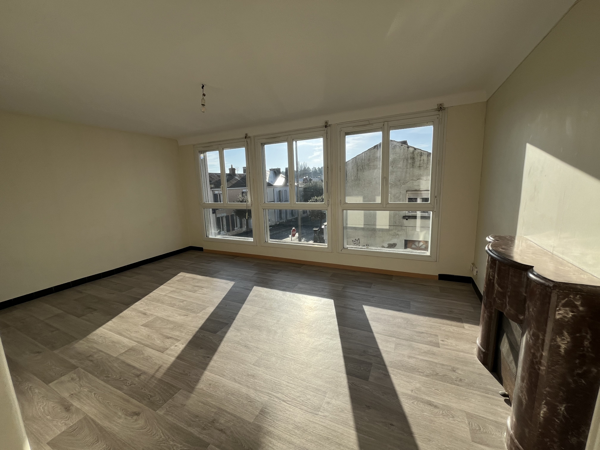 Appartement 5 pièces - 86m² - LA ROCHE SUR YON