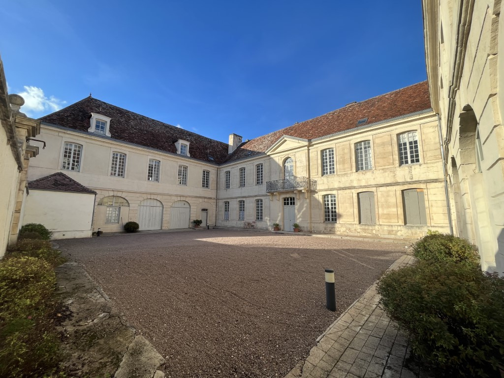 Appartement 3 pièces - 82m² - SEMUR EN AUXOIS