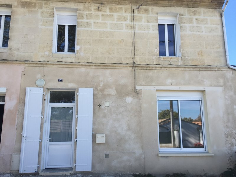 Maison 3 pièces - 69m² - ST LOUBES