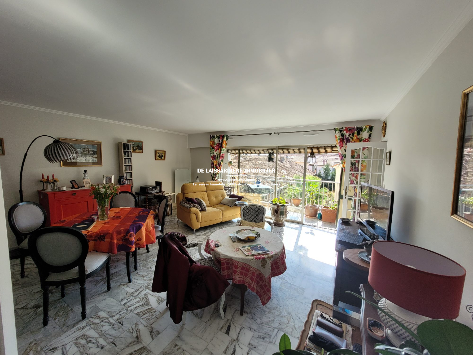 Appartement 3 pièces - 87m² - HYERES