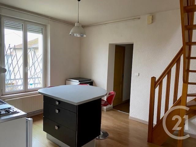 Appartement 3 pièces - 60m² - BELLEVILLE SUR MEUSE