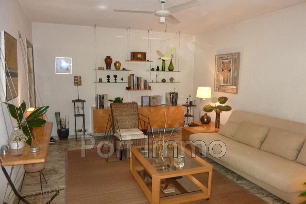 Appartement 1 pièce - 26m² - ST LAURENT DU VAR