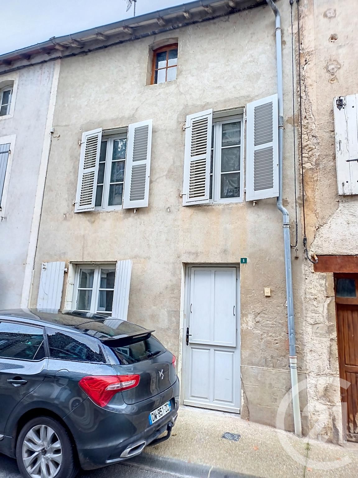 Maison 2 pièces - 45m² - EBREUIL