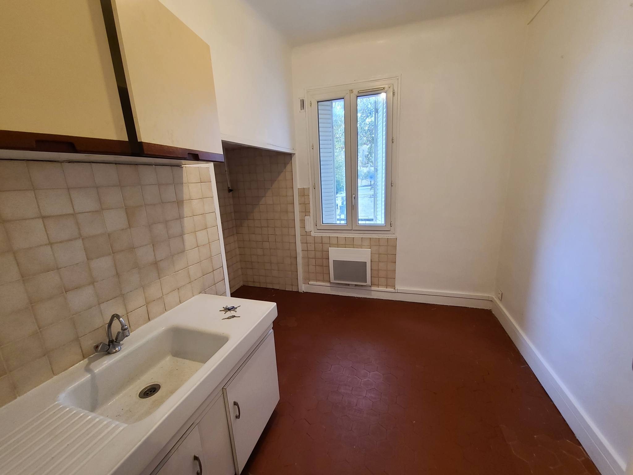 Appartement 3 pièces - 74m² - MARSEILLE  - 15ème