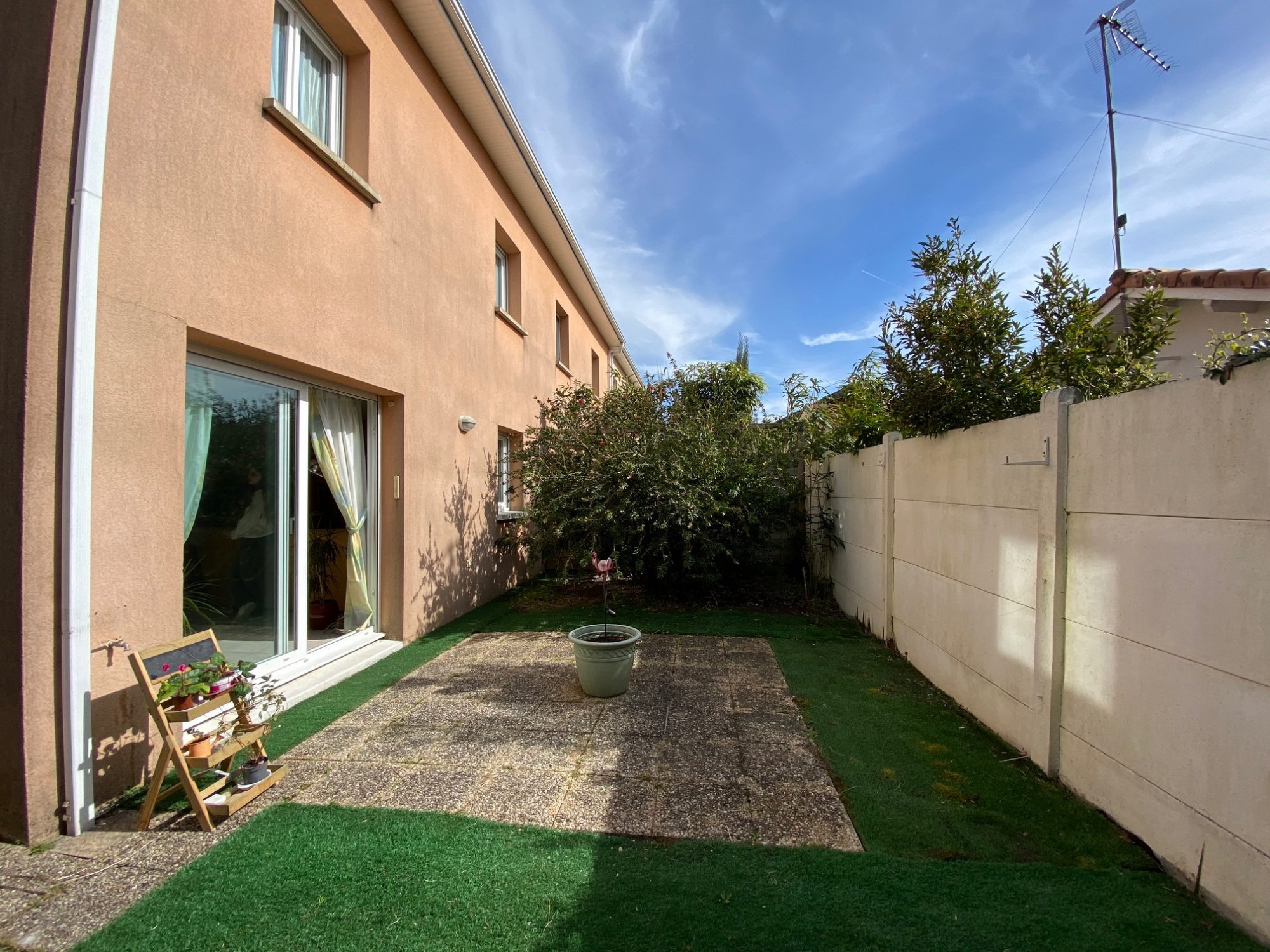 Maison 4 pièces - 88m² - ARES