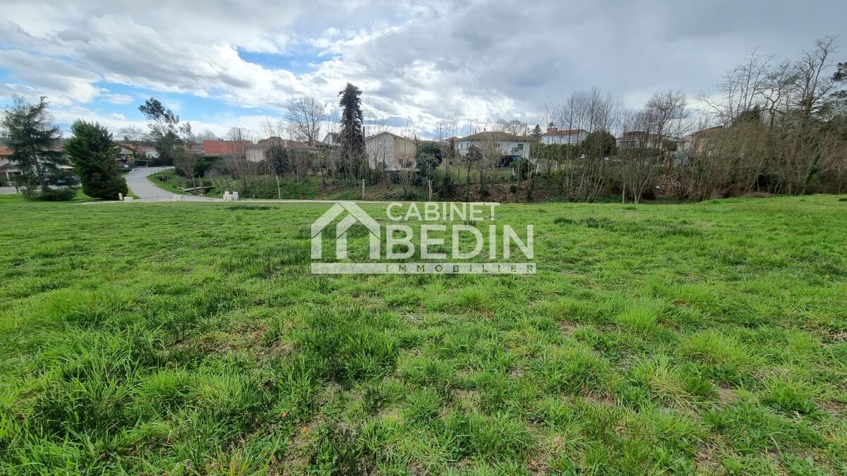 Terrain  - 911m² - OEYRELUY