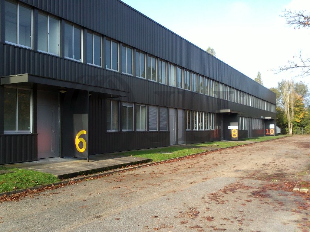 Local industriel  - 497m² - COIGNIERES