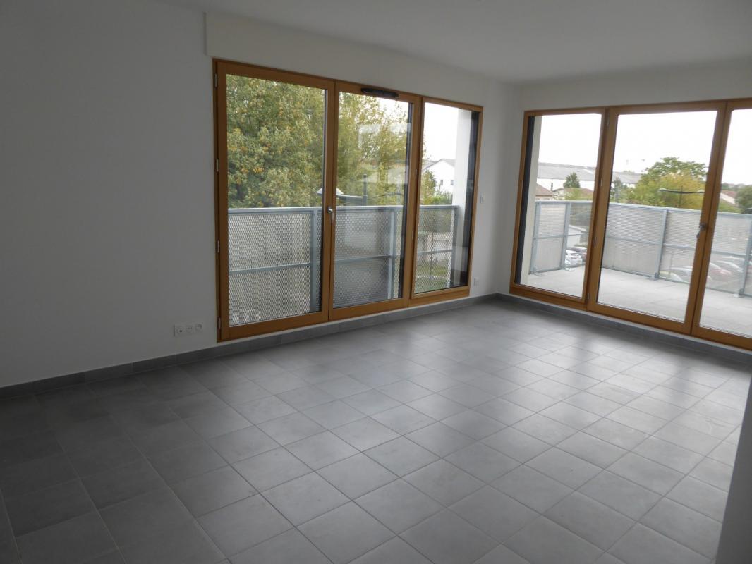 Appartement 3 pièces - 77m² - BEGLES