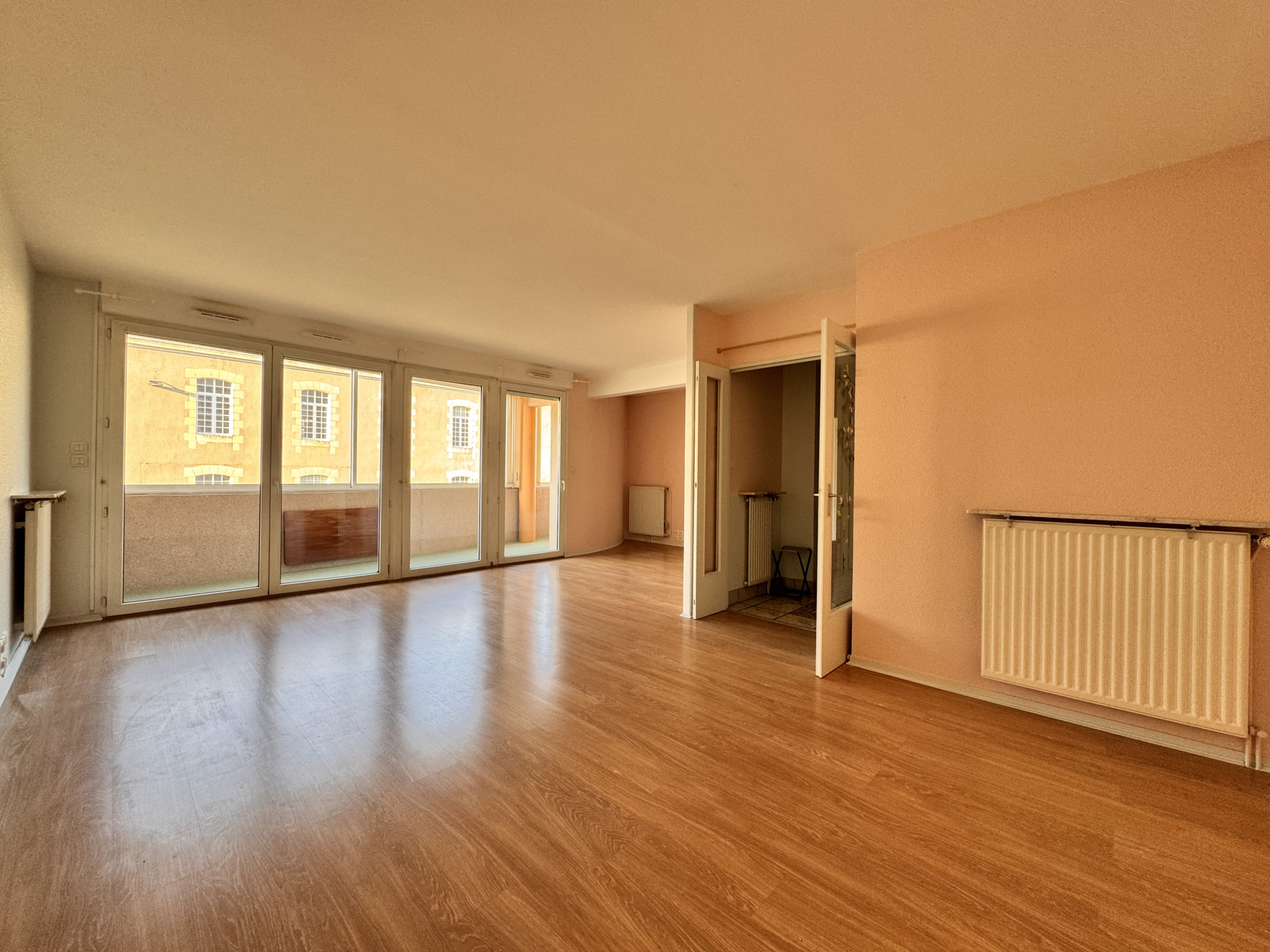 Appartement 3 pièces - 82m² - POITIERS