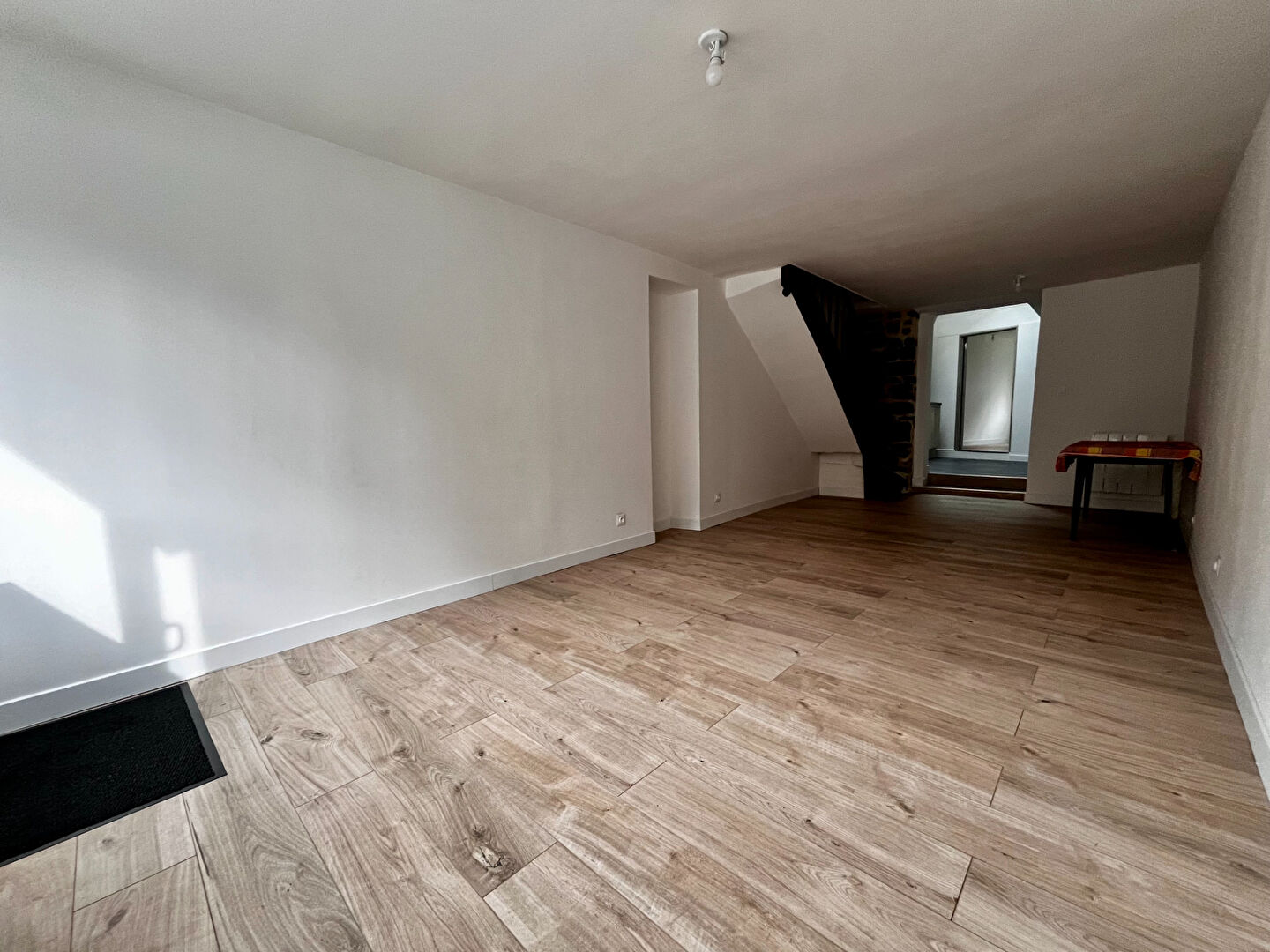 Maison 2 pièces - 82m²