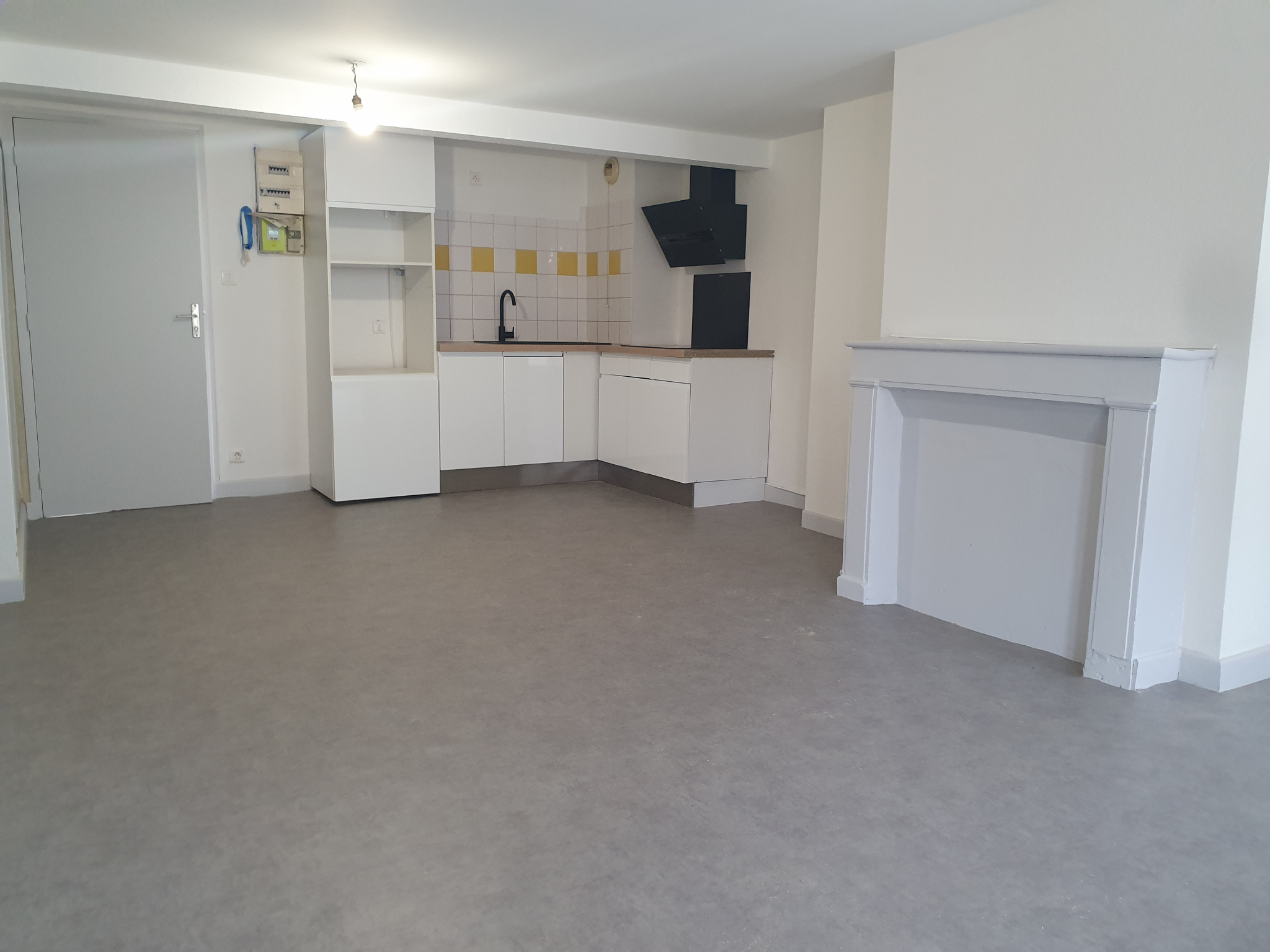 Appartement 2 pièces - 42m² - AURILLAC