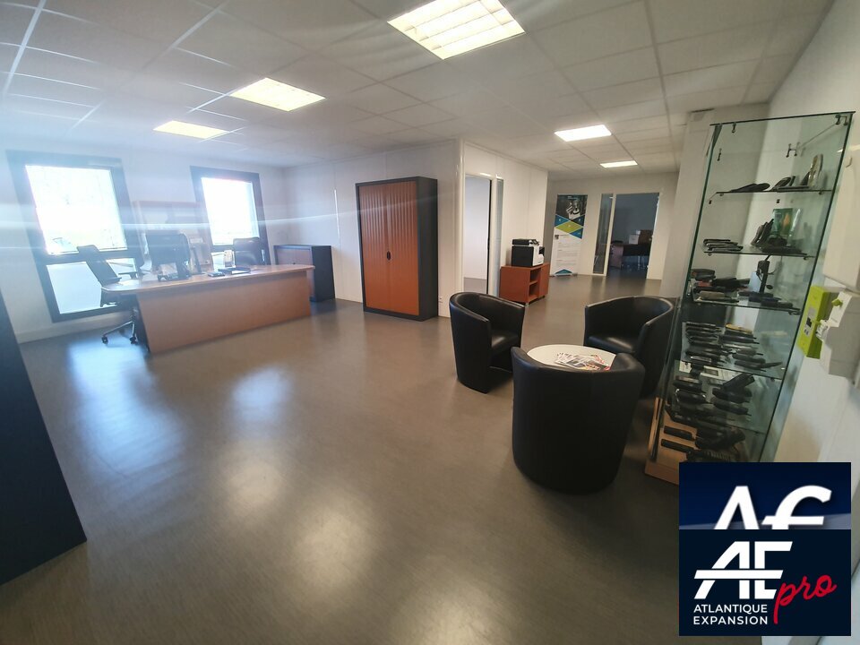 Local Professionnel  - 100m² - ST NAZAIRE